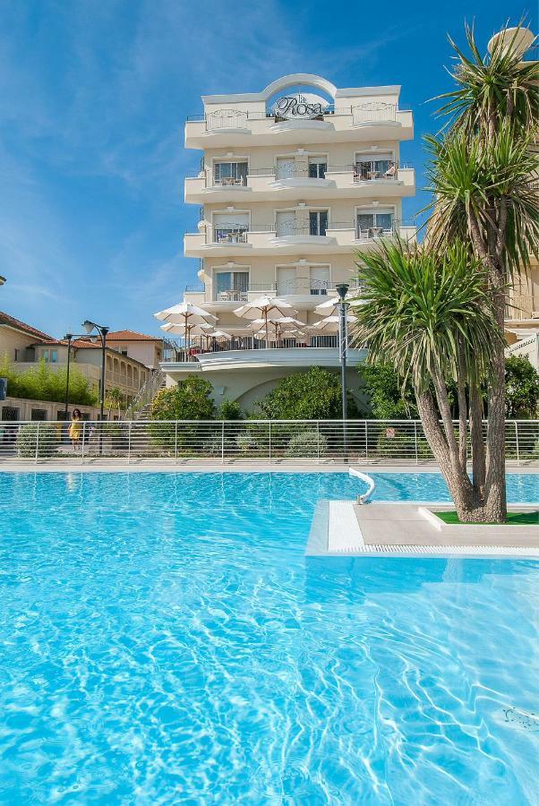 Hotel La Rosa Каттолика Экстерьер фото